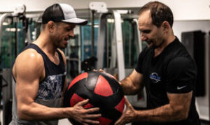 Canyon Twer training an athlete