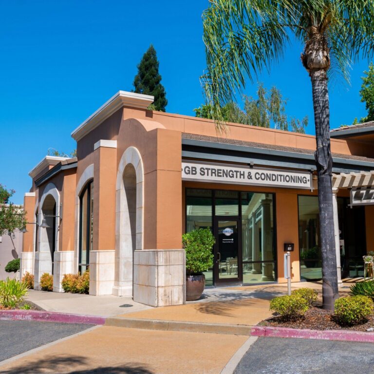 Exterior View of Granite Bay Strength & Conditioning